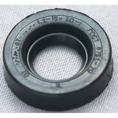 Сальник 15*30